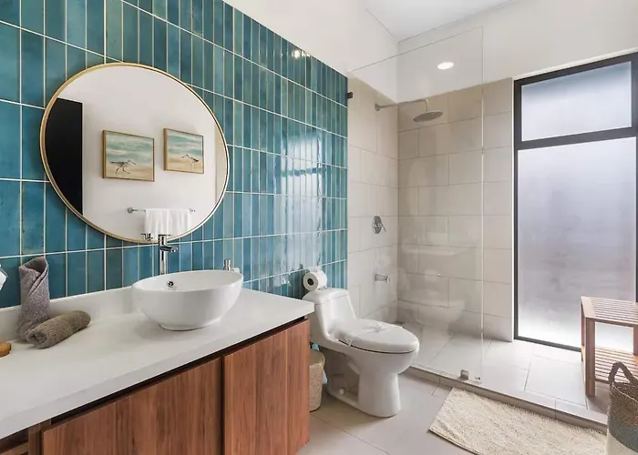 Hébergement de vacances Chic Bohemian With A Private Swimming Pool And Stunning Outdoor Space